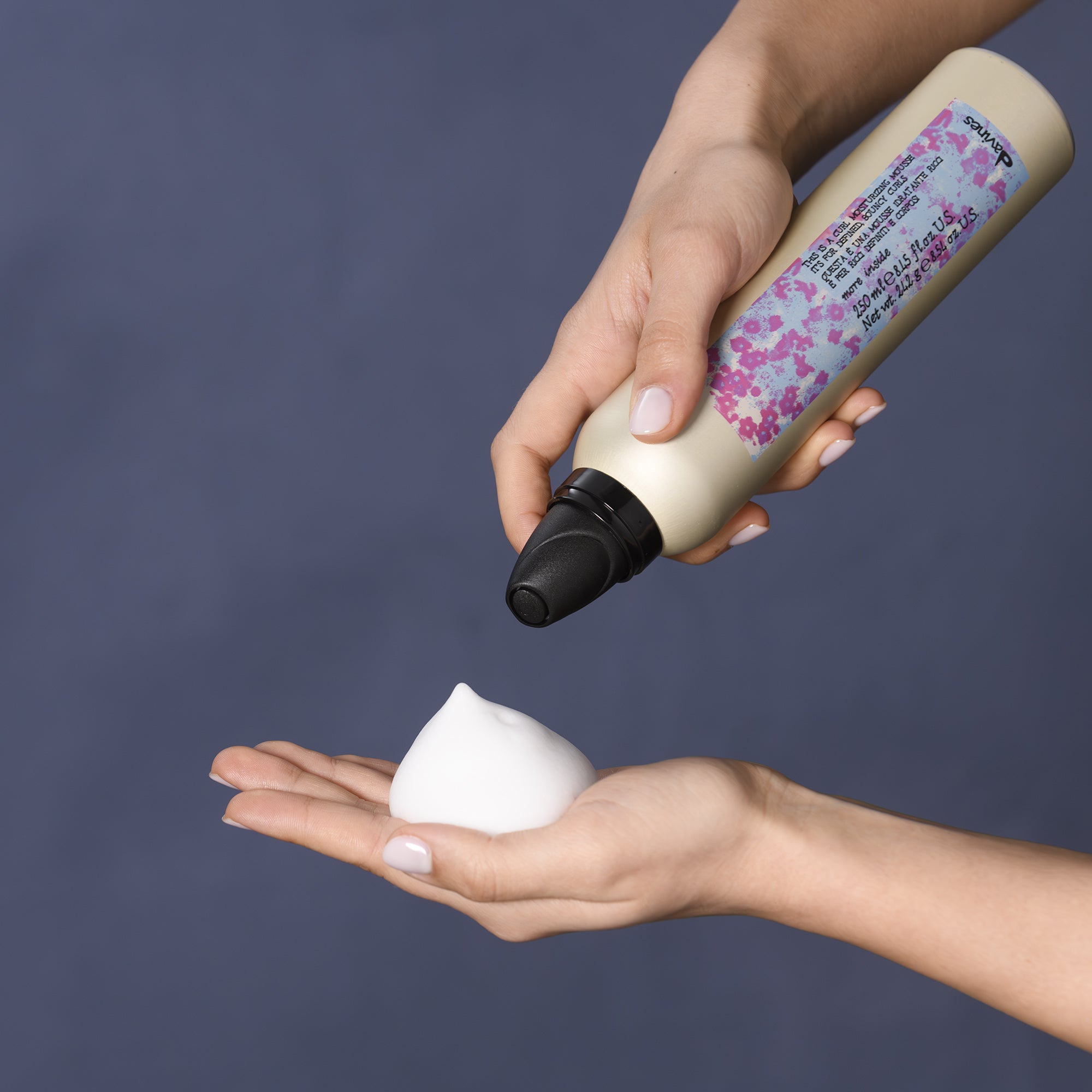 Curl Moisturizing Mousse – 250 ml - Afbeelding 2